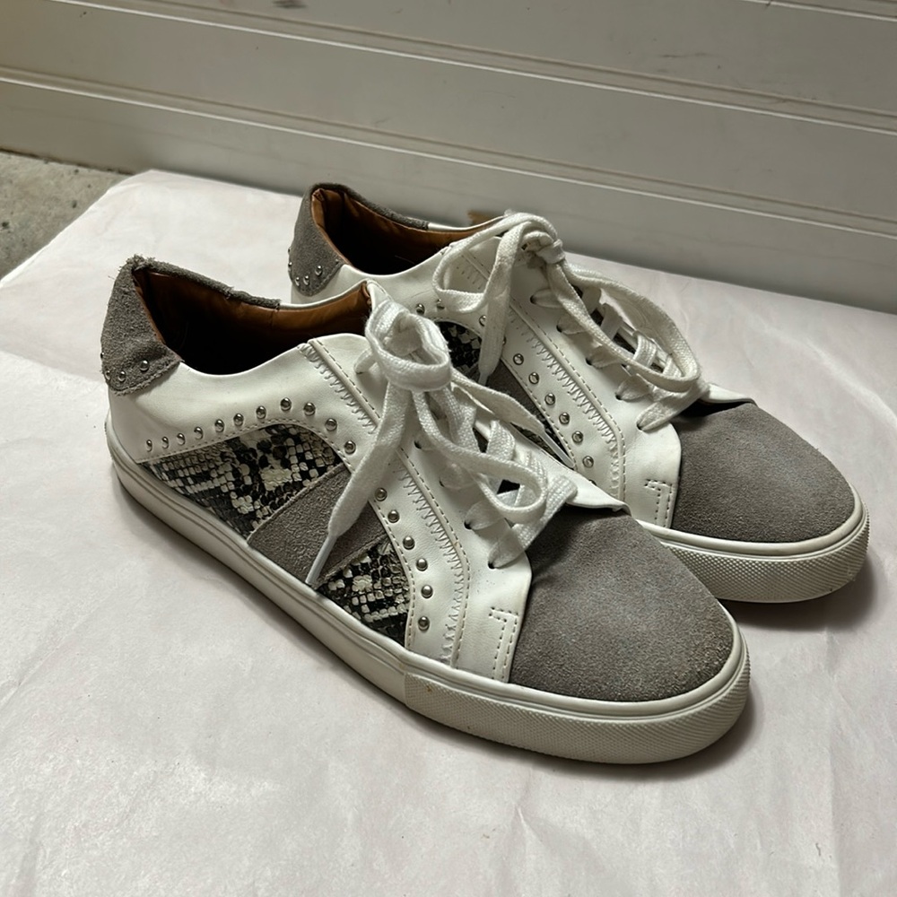 Steve Madden Annita Snake Skin Suede Sneakers Women's Size 8
